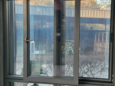 C101断桥铝系统门窗隔音平开窗卧室铝合金门窗封阳台内开飘移窗